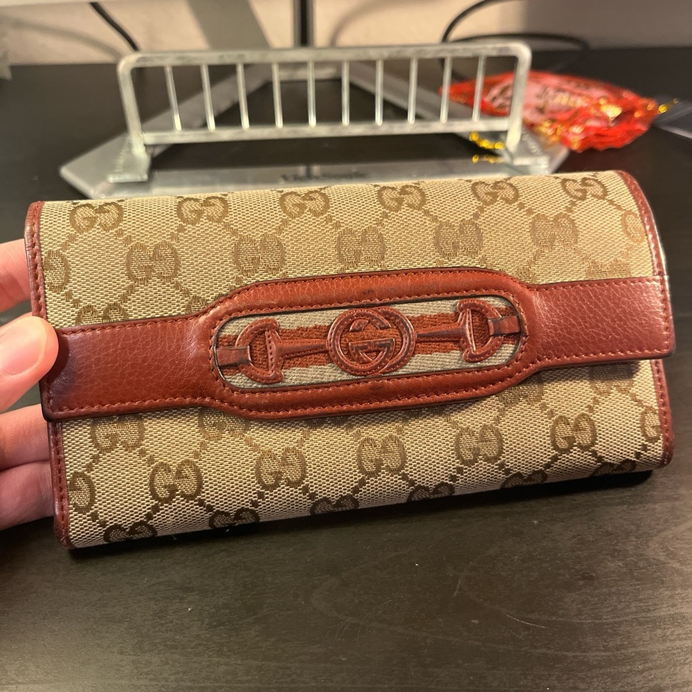 Authentic Gucci Double GG Canvas And Bergundy Leather Flap Continental Wallet!